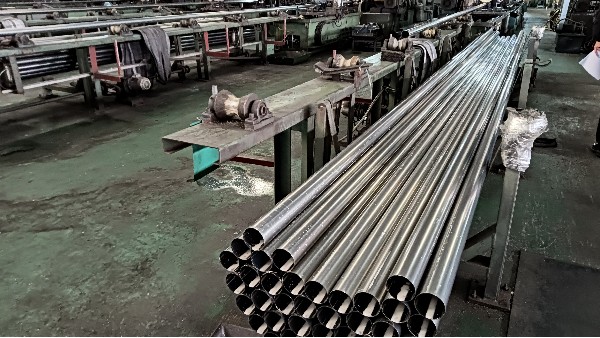 不銹鋼管性能，純凈的力量：為什么冶金質(zhì)量是性能“隱形基石”？